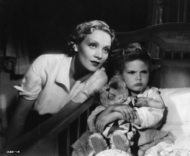 Белокурая Венера (1932) скачать торрент файл Белокурая Венера (1932) фильм скачать торрент файл