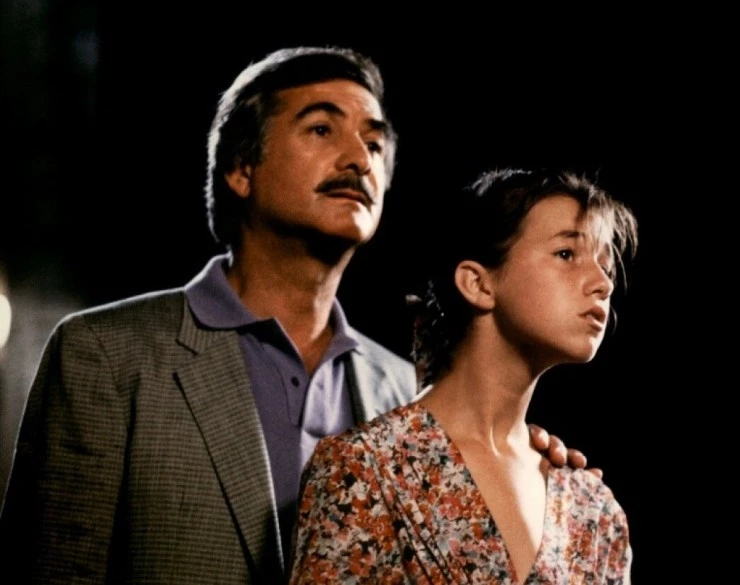 Дерзкая девчонка (1985) скачать торрент бесплатно Дерзкая девчонка (1985) фильм скачать торрент бесплатно