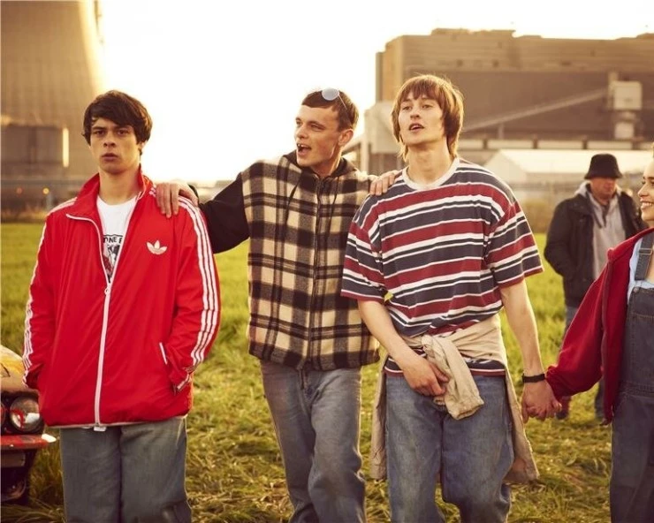 Спайк Айленд (2012) скачать торрент бесплатно Спайк Айленд (2012) фильм скачать торрент бесплатно