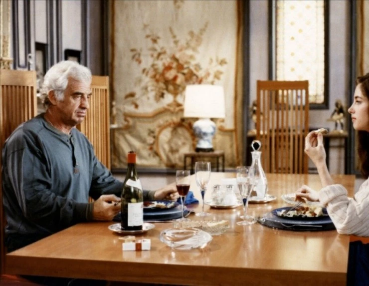 Неизвестный в доме (1992) скачать торрент бесплатно Неизвестный в доме (1992) фильм скачать торрент бесплатно