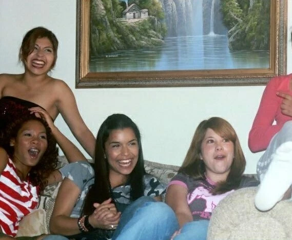 Пятнадцатилетняя (2006) скачать торрент файл Пятнадцатилетняя (2006) фильм скачать торрент файл