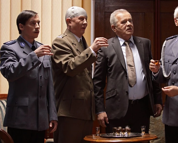 Комиссар Блонд и Око справедливости (2012) скачать торрент бесплатно Комиссар Блонд и Око справедливости (2012) фильм скачать торрент бесплатно