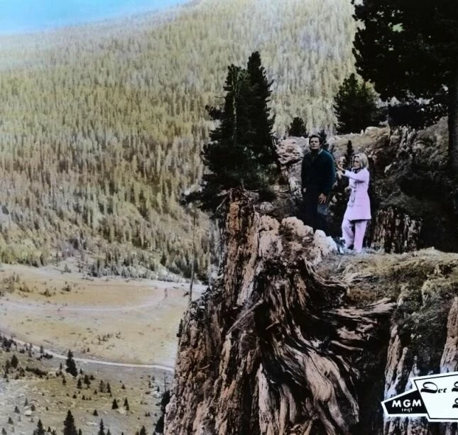 Влюбленные (1968) скачать торрент бесплатно Влюбленные (1968) фильм скачать торрент бесплатно