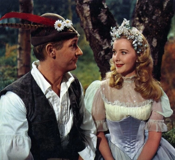 Мальчик с пальчик (1958) скачать торрент бесплатно Мальчик с пальчик (1958) фильм скачать торрент бесплатно