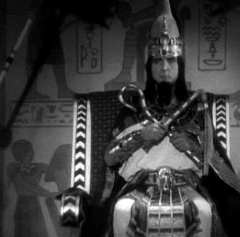 Рука мумии (1940) в хорошем качестве скачать торрент файл Рука мумии (1940) фильм в хорошем качестве скачать торрент файл