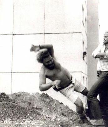 Построй дом, посади дерево (1979) скачать торрент бесплатно Построй дом, посади дерево (1979) фильм скачать торрент бесплатно