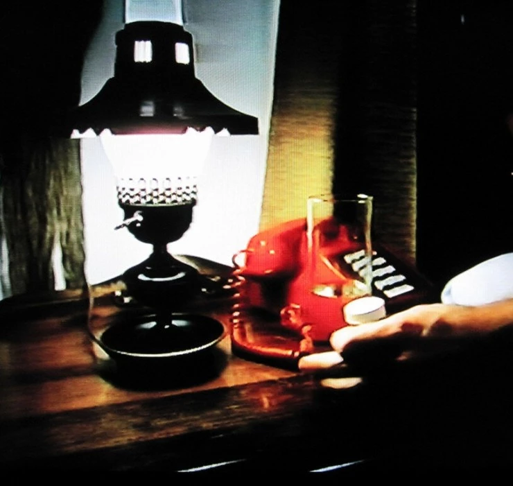 Ужас на гастролях (1980) в хорошем качестве скачать торрент файл Ужас на гастролях (1980) фильм в хорошем качестве скачать торрент файл