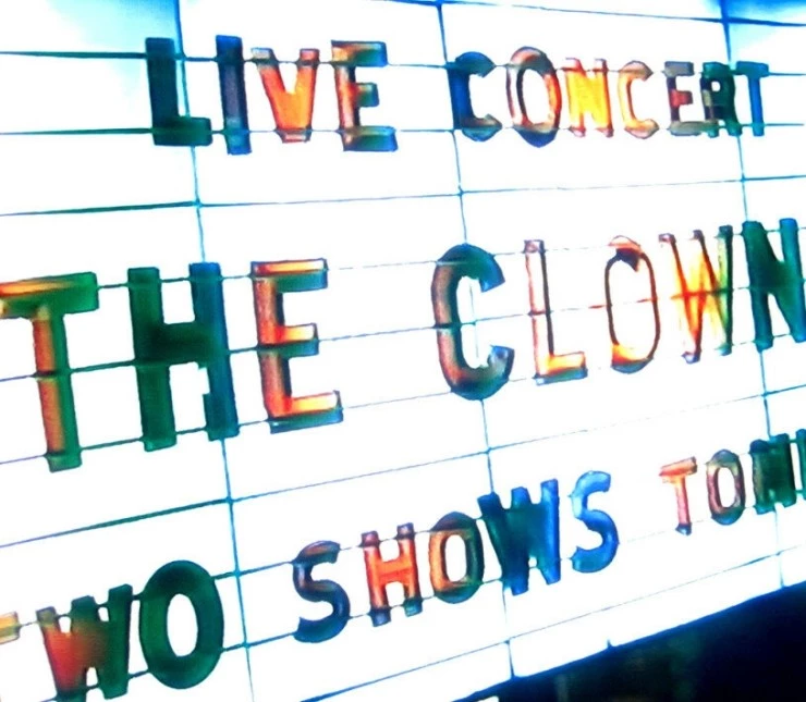 Ужас на гастролях (1980) скачать торрент бесплатно Ужас на гастролях (1980) фильм скачать торрент бесплатно