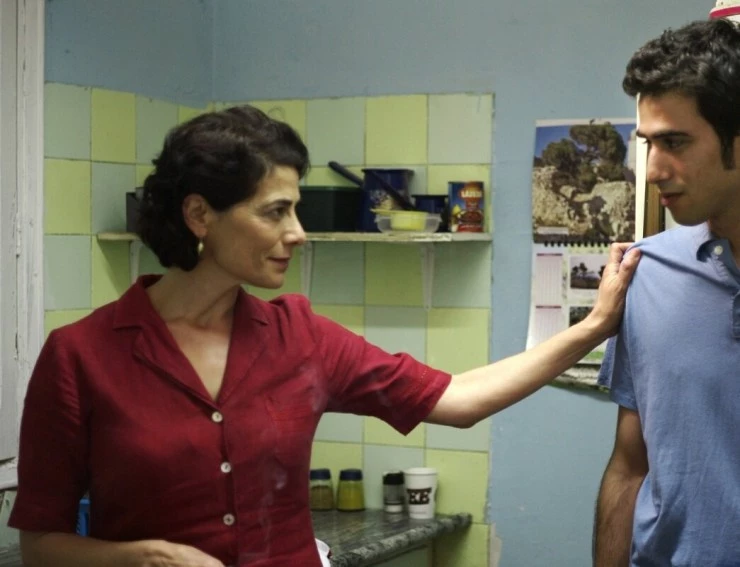 Бутылка в море (2010) скачать торрент файл Бутылка в море (2010) фильм скачать торрент файл