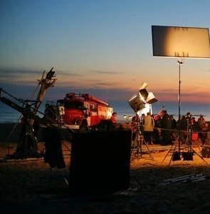 Летнее безумие (2007) скачать торрент файл Летнее безумие (2007) фильм скачать торрент файл