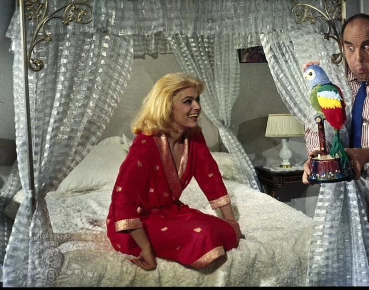 Топкапи (1964) скачать торрент бесплатно Топкапи (1964) фильм скачать торрент бесплатно