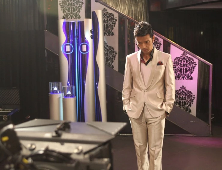 Ангел со сломанными крыльями (2009) скачать торрент бесплатно Ангел со сломанными крыльями (2009) фильм скачать торрент бесплатно