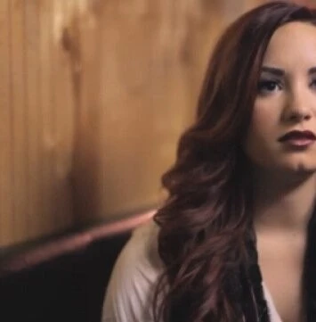 Деми Ловато: Оставайся сильной (2012) скачать торрент файл Деми Ловато: Оставайся сильной (2012) фильм скачать торрент файл