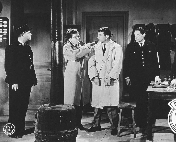 Будь красивой и молчи (1958) в хорошем качестве скачать торрент файл Будь красивой и молчи (1958) фильм в хорошем качестве скачать торрент файл