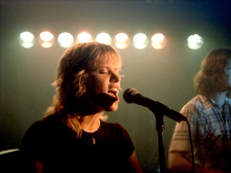 По ту сторону солнца (2001) скачать торрент бесплатно По ту сторону солнца (2001) фильм скачать торрент бесплатно