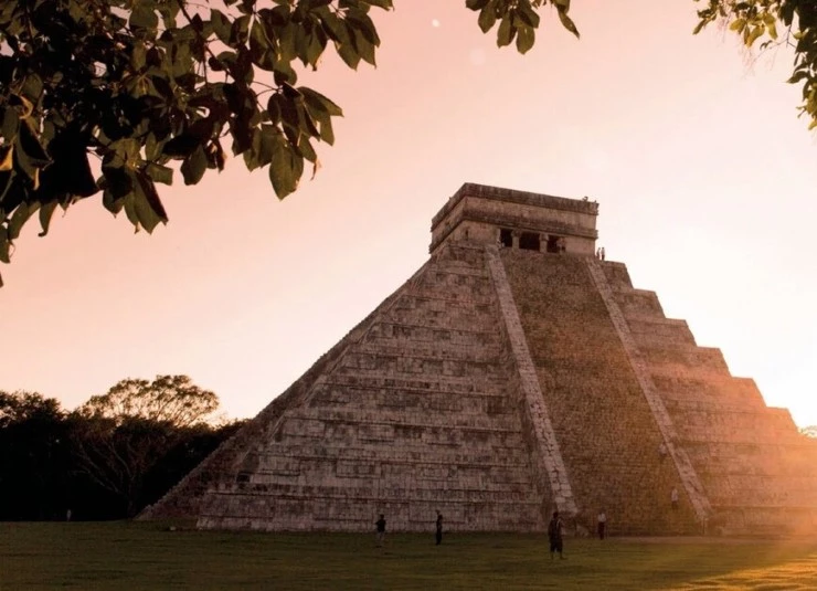 Лёд и небо (2015) скачать торрент бесплатно Лёд и небо (2015) фильм скачать торрент бесплатно