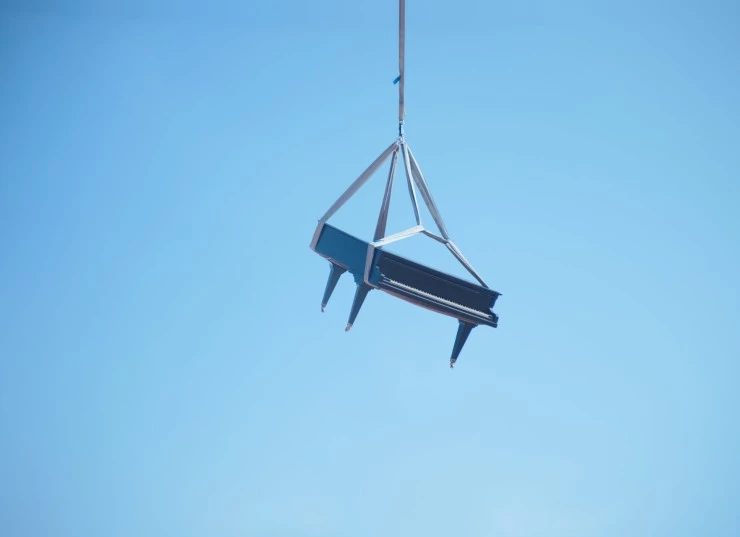 Случай с фортепиано (2025) скачать торрент бесплатно Случай с фортепиано (2025) фильм скачать торрент бесплатно