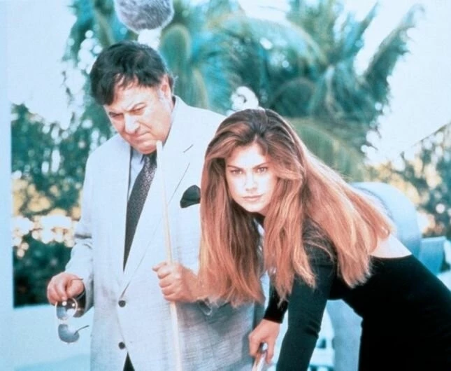 Сплошной обман (1996) скачать торрент бесплатно Сплошной обман (1996) фильм скачать торрент бесплатно