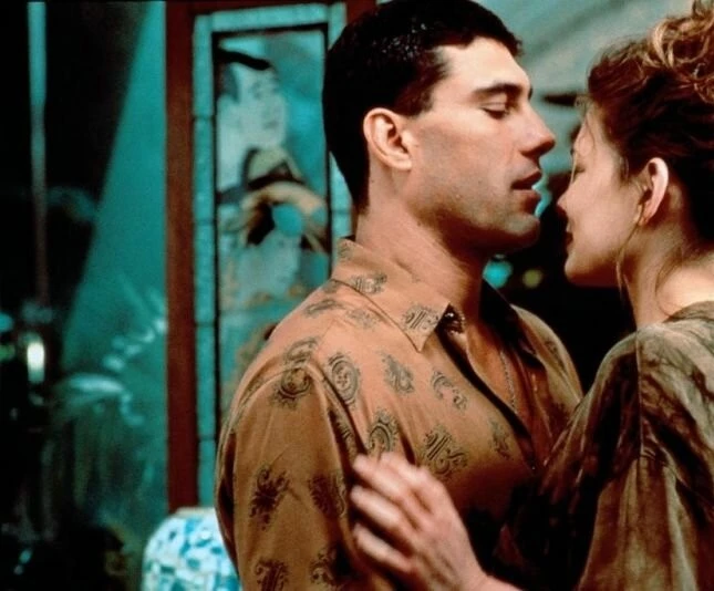 Сплошной обман (1996) в хорошем качестве скачать торрент файл Сплошной обман (1996) фильм в хорошем качестве скачать торрент файл