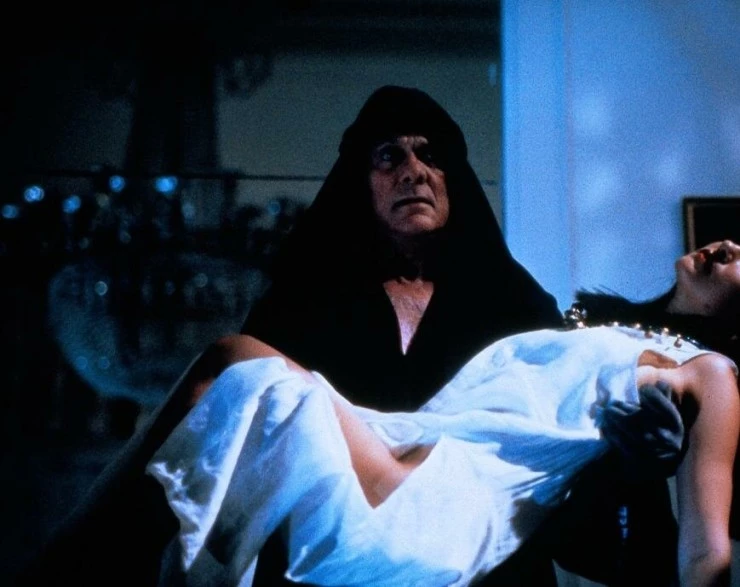 Мумия жива (1993) в хорошем качестве скачать торрент файл Мумия жива (1993) фильм в хорошем качестве скачать торрент файл