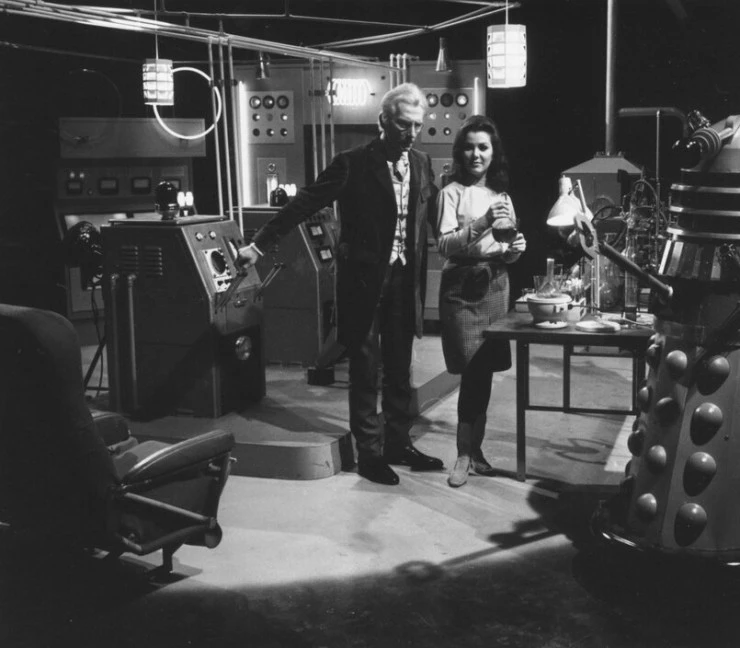 Доктор Кто и Далеки (1965) скачать торрент бесплатно Доктор Кто и Далеки (1965) фильм скачать торрент бесплатно