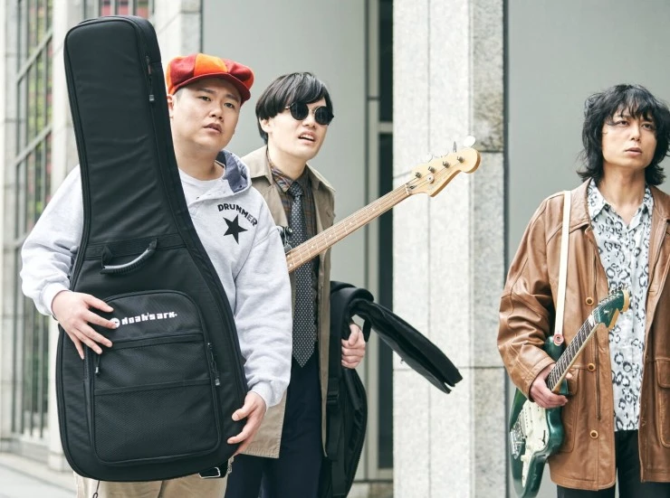 Глупый сон (2025) скачать торрент бесплатно Глупый сон (2025) фильм скачать торрент бесплатно