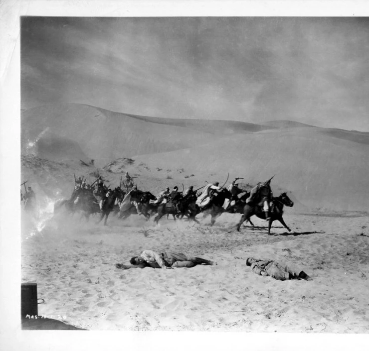 Три мушкетёра (1933) в хорошем качестве скачать торрент файл Три мушкетёра (1933) сериал в хорошем качестве скачать торрент файл