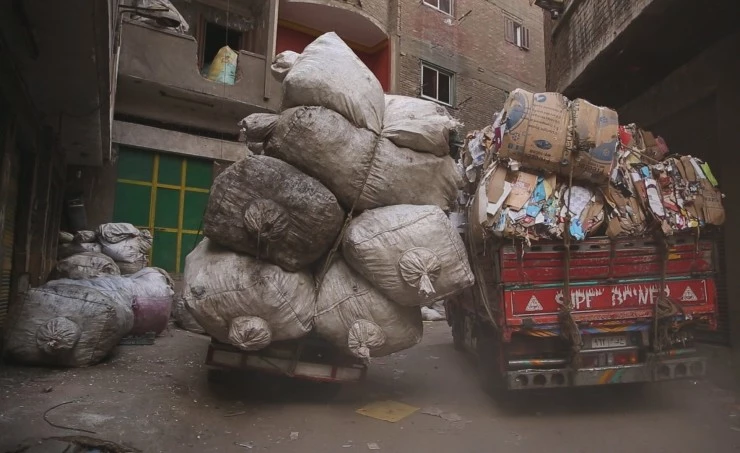 Заббалин, город мусорщиков (2016) скачать торрент бесплатно Заббалин, город мусорщиков (2016) фильм скачать торрент бесплатно