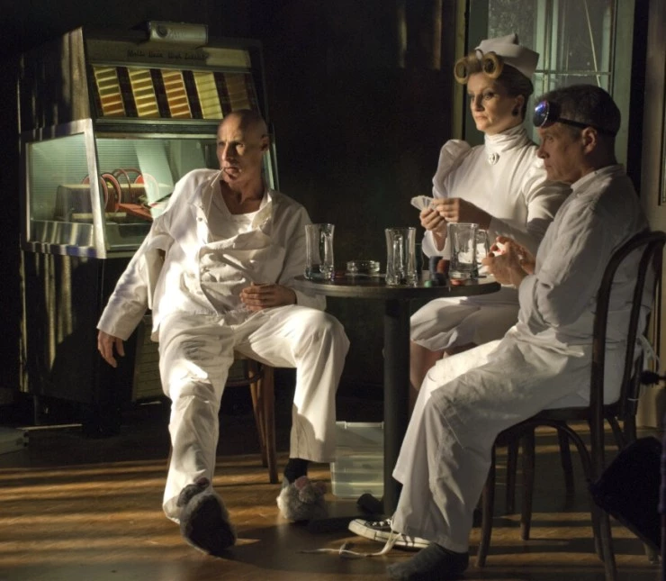 Шестеро из дурдома (2009) скачать торрент бесплатно Шестеро из дурдома (2009) фильм скачать торрент бесплатно