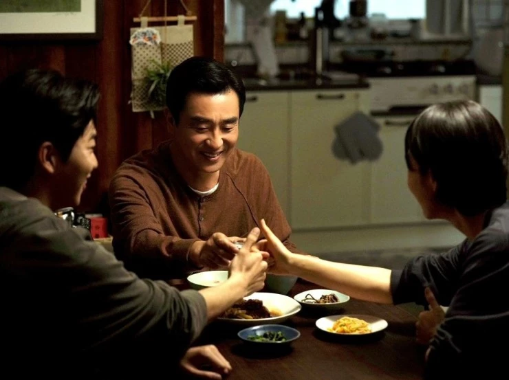 Идеальная жизнь мистера Кима (2025) скачать торрент бесплатно Идеальная жизнь мистера Кима (2025) фильм скачать торрент бесплатно