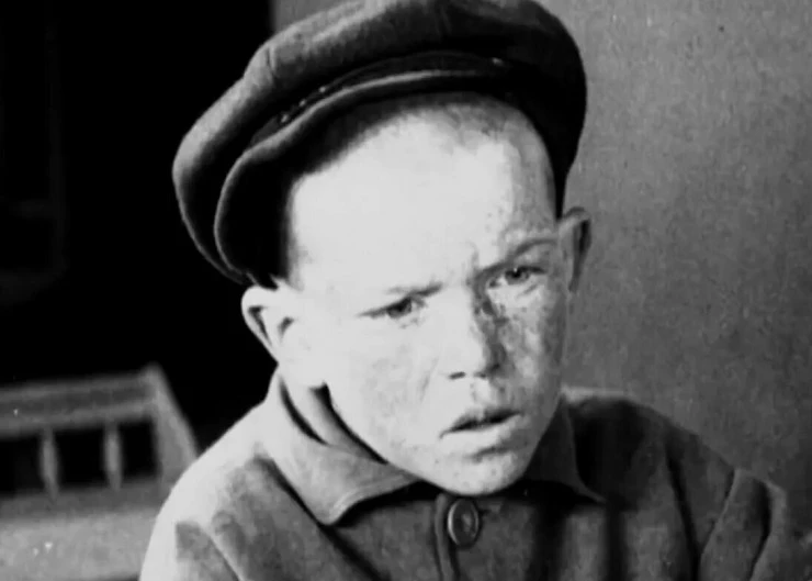 Приключения болвашки (1927) скачать торрент файл Приключения болвашки (1927) фильм скачать торрент файл