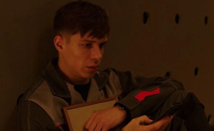 Не та кнопка (2025) скачать торрент бесплатно Не та кнопка (2025) фильм скачать торрент бесплатно