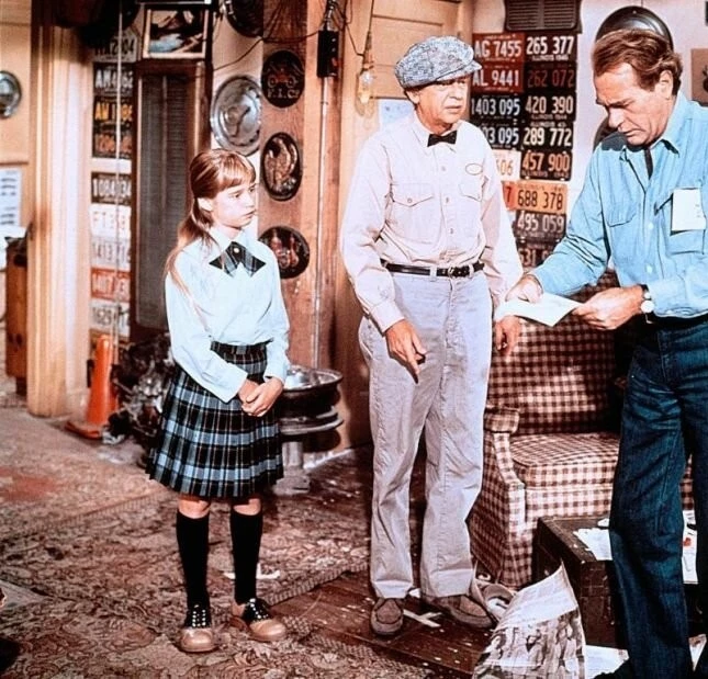 Пасхальные каникулы (1976) в хорошем качестве скачать торрент файл Пасхальные каникулы (1976) фильм в хорошем качестве скачать торрент файл