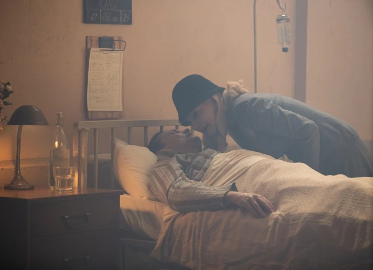 Американская предательница (2021) скачать торрент файл Американская предательница (2021) фильм скачать торрент файл