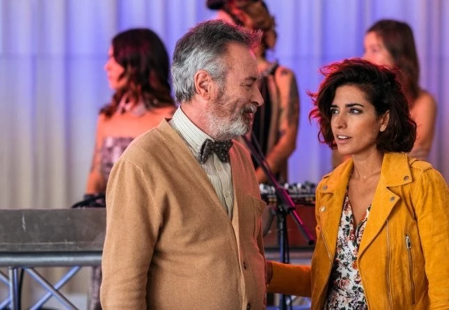 Жить дважды (2019) скачать торрент бесплатно Жить дважды (2019) фильм скачать торрент бесплатно