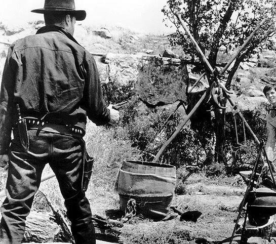 Перестрелка в Додж-Сити (1959) в хорошем качестве скачать торрент файл Перестрелка в Додж-Сити (1959) фильм в хорошем качестве скачать торрент файл