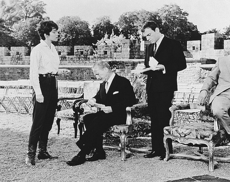 Весь свет на убийцу (1961) скачать торрент бесплатно Весь свет на убийцу (1961) фильм скачать торрент бесплатно