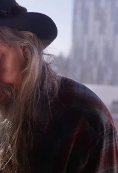 Постер: Бо Дик: Создатель чудовищ / Meet Beau Dick: Maker of Monsters (2017)